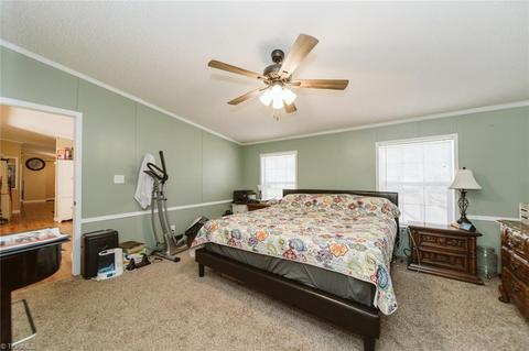 238 E Memorial Hwy, Harmony, NC 28634 photo 23
