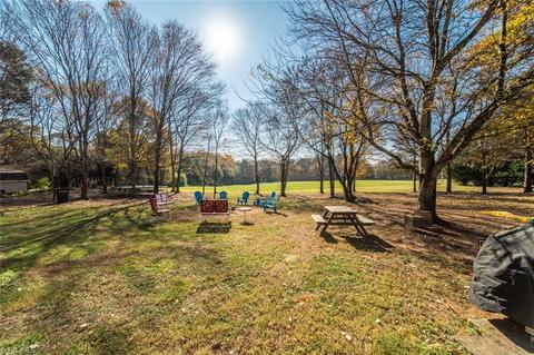 238 E Memorial Hwy, Harmony, NC 28634 photo 33
