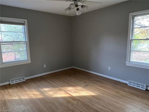 132 Sunview Ave, High Point, NC 27265 photo 9