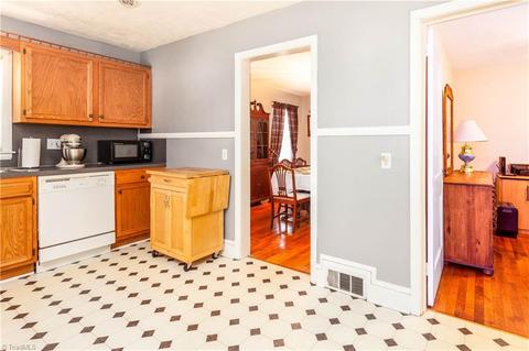109 Sealy Dr, Trinity, NC 27370 photo 6