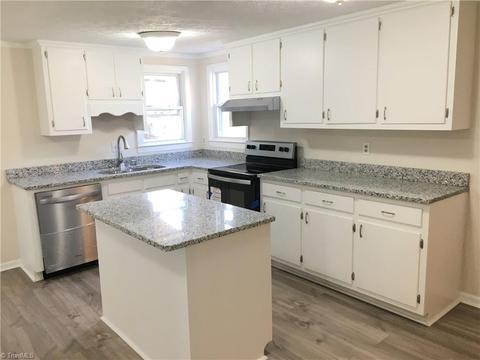 715 Patrick St, Eden, NC 27288 photo 6