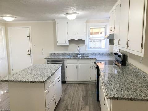 715 Patrick St, Eden, NC 27288 photo 5