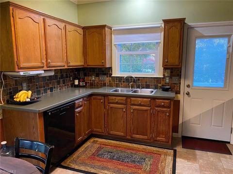 3603 Single Leaf Ct, High Point, NC 27265 photo 13