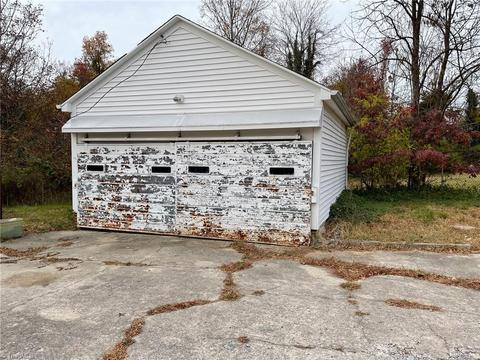 602 Stone Pl, High Point, NC 27262 photo 10