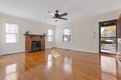 1007 Pine Circle Dr, High Point, NC 27265 photo 5