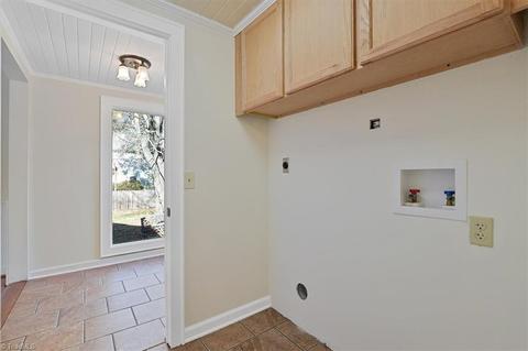 1007 Pine Circle Dr, High Point, NC 27265 photo 30