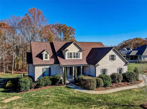 6806 Trace Dr, Browns Summit, NC 27214 photo 4