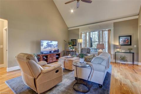 6806 Trace Dr, Browns Summit, NC 27214 photo 8