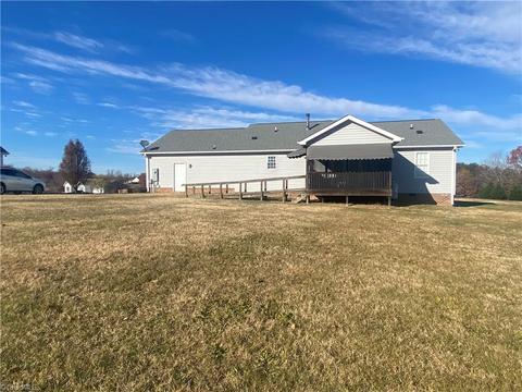640 Saddlebred Loop, Stokesdale, NC 27357 photo 36
