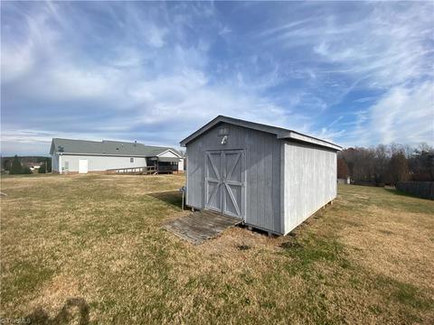640 Saddlebred Loop, Stokesdale, NC 27357 photo 35