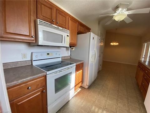 640 Saddlebred Loop, Stokesdale, NC 27357 photo 16