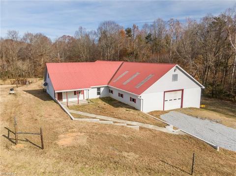 5006 Fairview Church Rd, Trinity, NC 27370 photo 2
