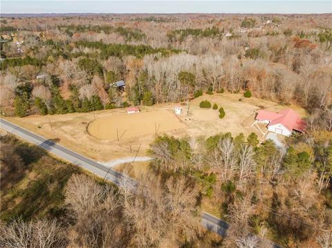5006 Fairview Church Rd, Trinity, NC 27370 photo 1