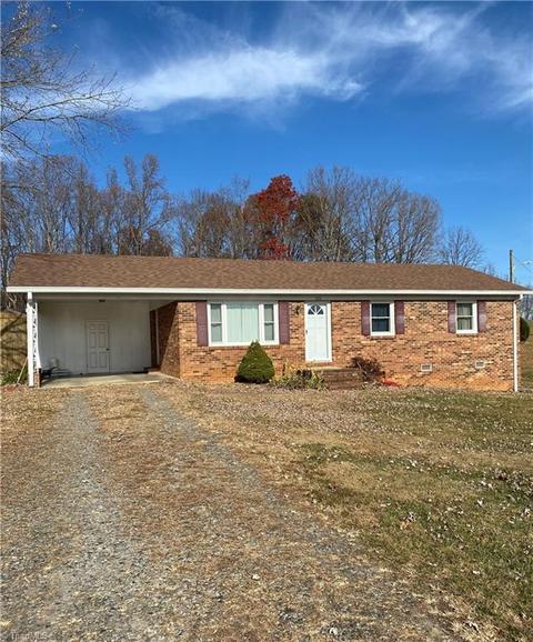 322 Flippin Rd, Lowgap, NC 27024 photo 1