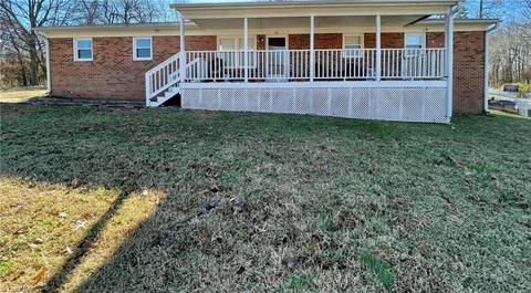216 Elaine St, Trinity, NC 27370 photo 2