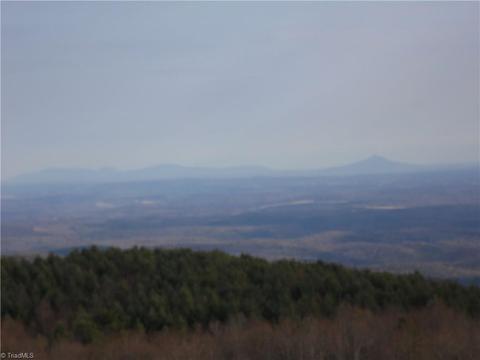 4143 Mountain View Rd, Glade Valley, NC 28627