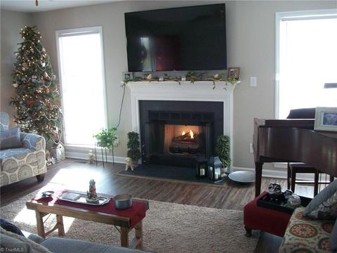 356 Periwinkle Rd, Eden, NC 27288 photo 7