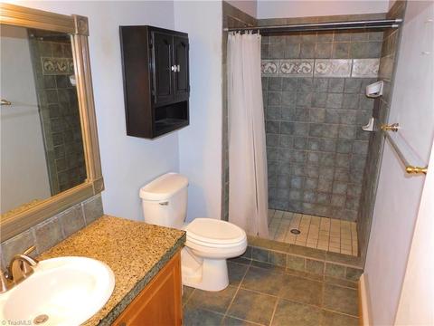 4705 Pineview Dr, Trinity, NC 27370 photo 12