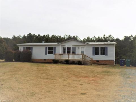211 Christopher Rd, Stokesdale, NC 27357 photo 1