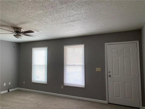 2409 Robbins St, High Point, NC 27263 photo 5