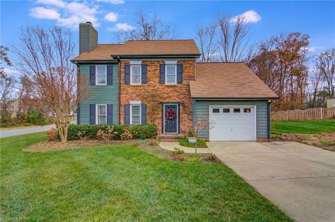 3323 Timberwolf Ave, High Point, NC 27265 photo 1