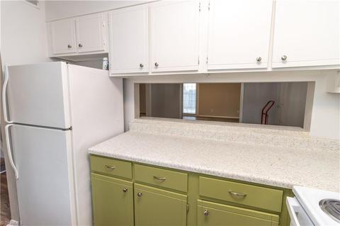 2217 Shadow Valley Rd, High Point, NC 27265 photo 5