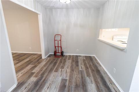 2217 Shadow Valley Rd, High Point, NC 27265 photo 7