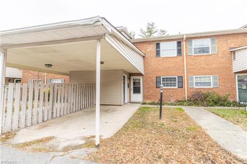 2217 Shadow Valley Rd, High Point, NC 27265 photo 1