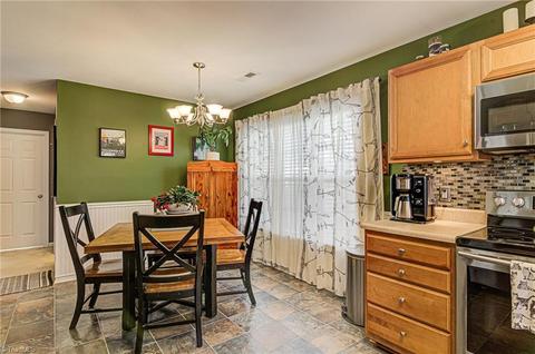 6024 Evans Mill Rd, High Point, NC 27265 photo 14
