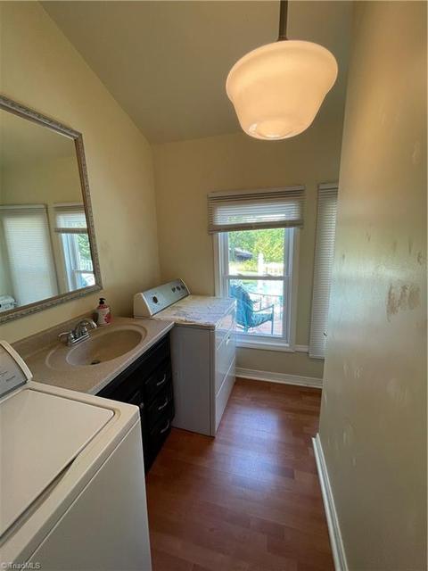 785 Purlear Rd, Purlear, NC 28665 photo 8