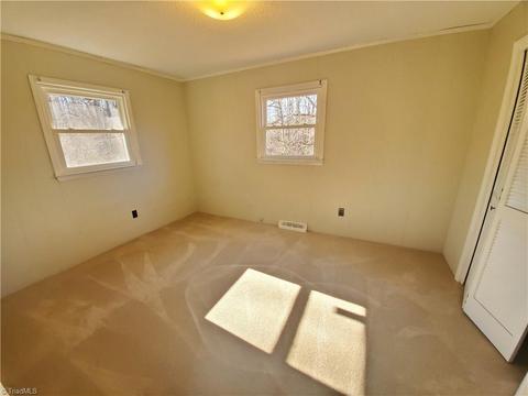 409 Colbert Rd, Traphill, NC 28685 photo 7