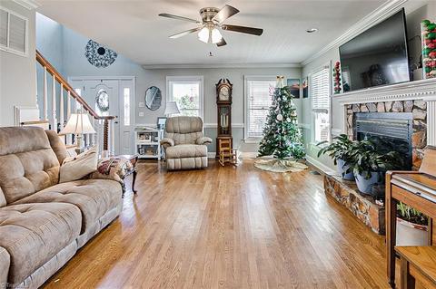 5692 Rolling Meadows Rd, Randleman, NC 27317 photo 8