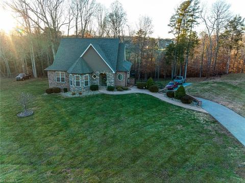 263 Dublin Rd, Advance, NC 27006 photo 1