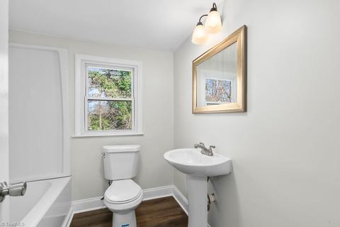 213 E Moore Ave, High Point, NC 27263 photo 13