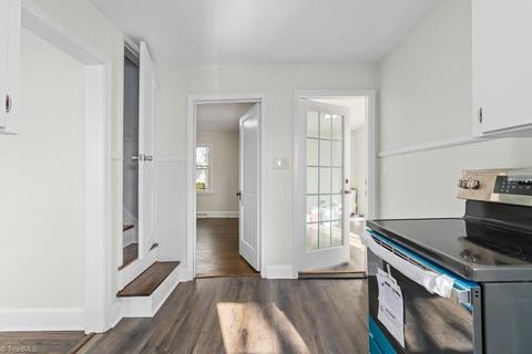 213 E Moore Ave, High Point, NC 27263 photo 10