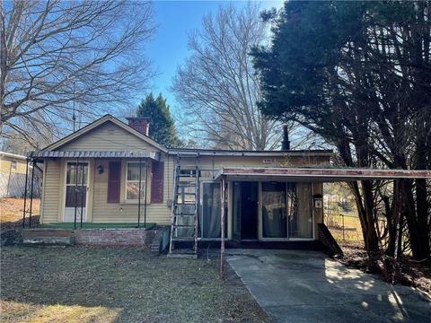 222 E Aiken Rd, Eden, NC 27288 photo 2