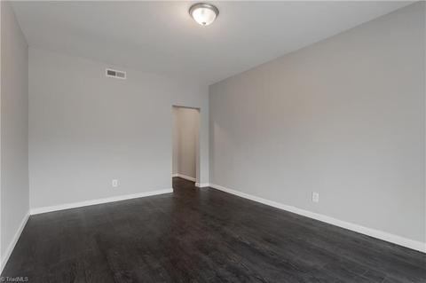 439 Elm St, Graham, NC 27253 photo 10