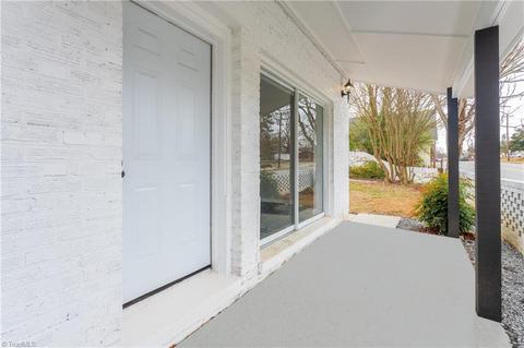 439 Elm St, Graham, NC 27253 photo 5