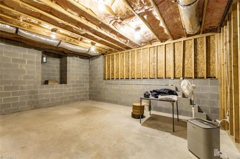 1065 Devil Den Rd, Danbury, NC 27016 photo 47