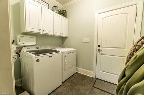 1065 Devil Den Rd, Danbury, NC 27016 photo 25