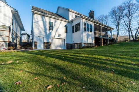 1065 Devil Den Rd, Danbury, NC 27016 photo 46