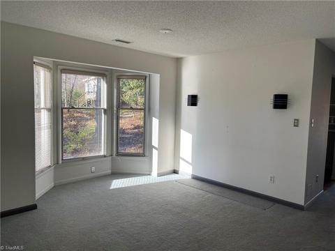 1709 Ternberry Rd, High Point, NC 27262 photo 11