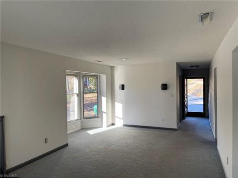 1709 Ternberry Rd, High Point, NC 27262 photo 10