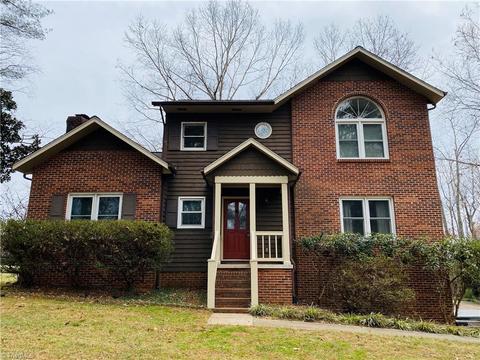 297 Jenwill Dr, Purlear, NC 28665 photo 1