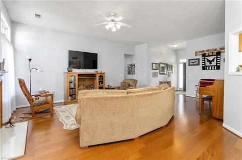 3589 Bent Trace Dr, High Point, NC 27265 photo 10