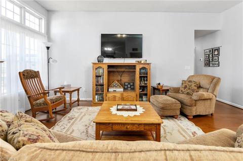 3589 Bent Trace Dr, High Point, NC 27265 photo 9