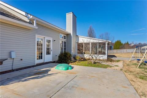 3589 Bent Trace Dr, High Point, NC 27265 photo 32