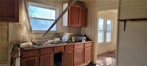 1444 Elgin Ave, High Point, NC 27262 photo 29