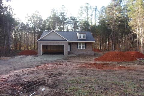 977 Flat Swamp Rd, Denton, NC 27239 photo 1