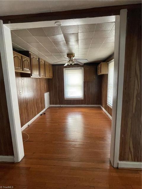 1221 Cedrow Dr, High Point, NC 27260 photo 4